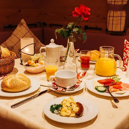 Haus Bellevue: Family Wellness Retreat With 4-star Amenities Apartment Oberstdorf