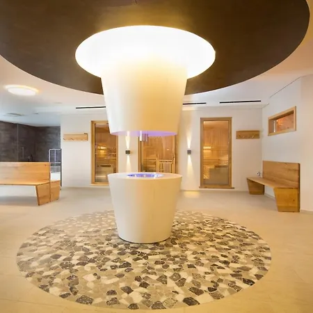 Haus Bellevue: Family Wellness Retreat With 4-star Amenities Oberstdorf